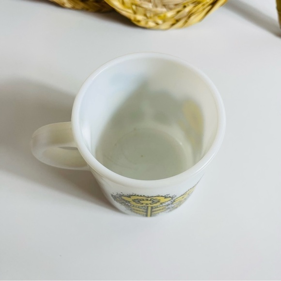 VINTAGE Hazel Atlas MOD FLOWER Coffee Mug Retro 1960s - Picture 6 of 8